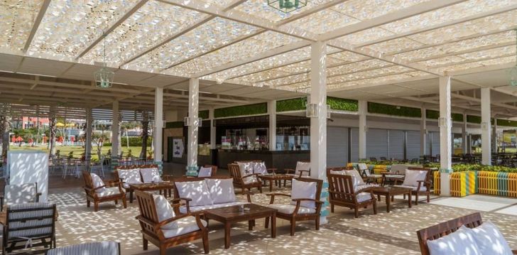 tavo atostogos prasideda viešbutyje IC HOTELS SANTAI FAMILY RESORT