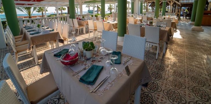 tavęs laukia poilsis Turkija įsikūrusiame KAMELYA FULYA HOTEL