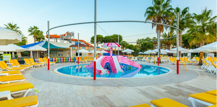 apsistokite JUSTINIANO CLUB PARK CONTI viešbutyje už gerą kainą. 