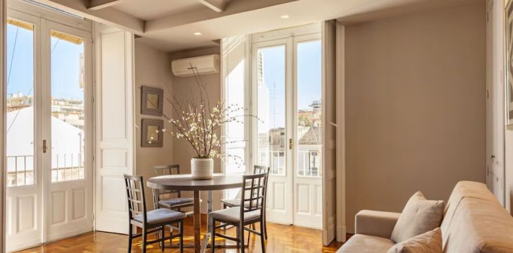 apsistokite FERRINI HOME RESIDENCE 150 viešbutyje už gerą kainą. 