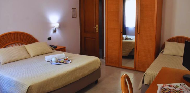 viešbutis HOTEL CORALLO įsikūręs Italija.