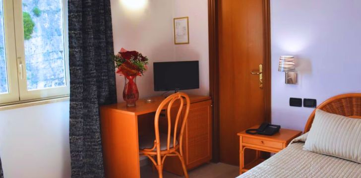 viešbutis HOTEL CORALLO įsikūręs Italija. 