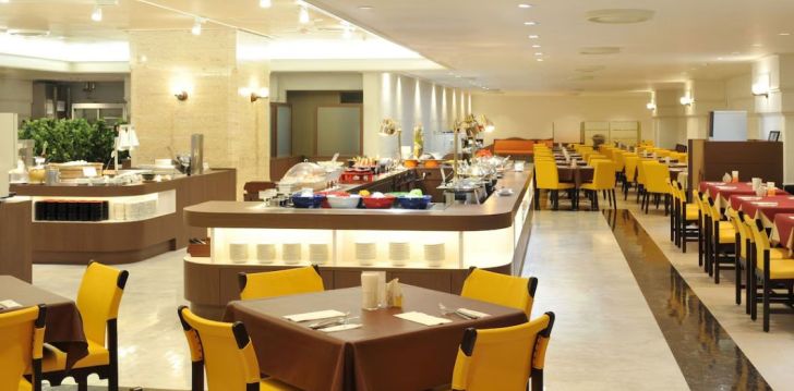 apsistokite SUNSHINE CITY PRINCE HOTEL viešbutyje už gerą kainą. 