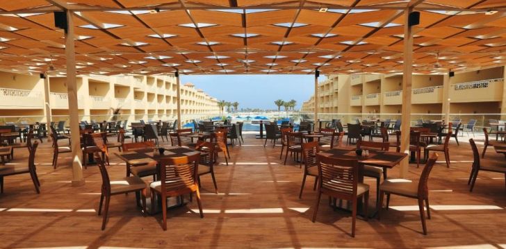 Geras kainos ir kokybės santykis atostogoms - viešbutis AMWAJ BEACH CLUB ABU SOMA (ex.Pickalbatros Beach Club Abu Soma)