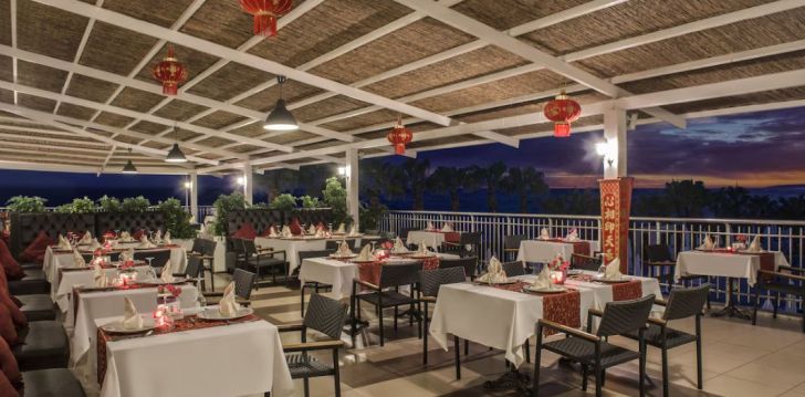 jaukus viešbutis DELPHIN BOTANIK HOTEL, jūsų atostogoms