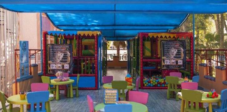 rinkitės viešbutį DELPHIN BOTANIK HOTEL kelionei į Turkija