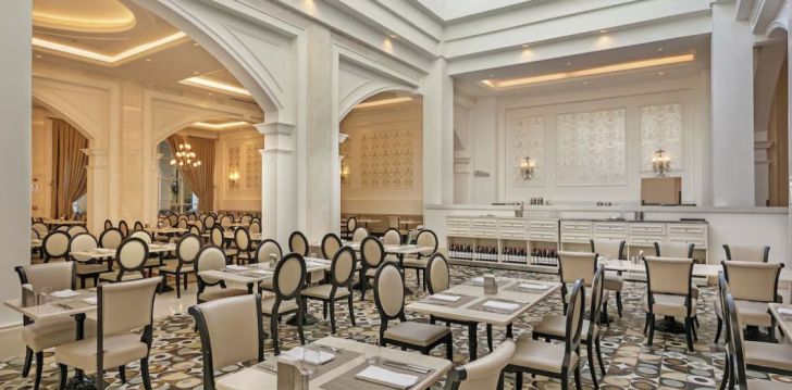 viešbutis TITANIC DELUXE GOLF BELEK įsikūręs Turkija.