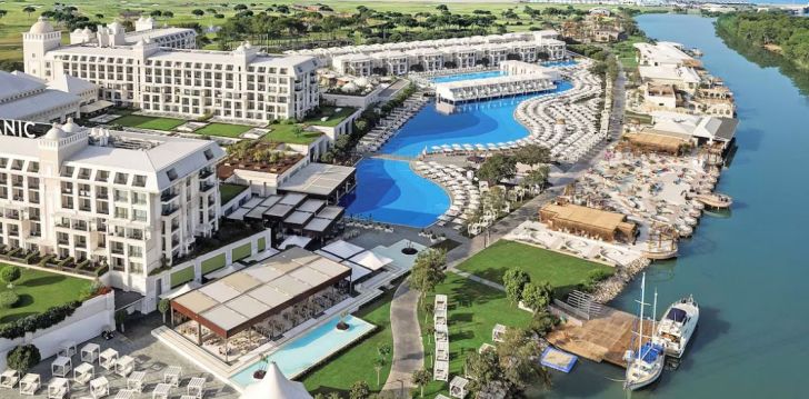 tavo atostogos prasideda viešbutyje TITANIC DELUXE GOLF BELEK
