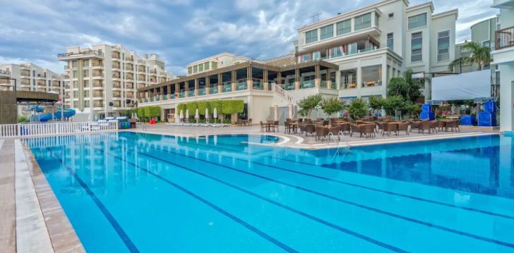 Viešbutis ROYAL ATLANTIS SPA AND RESORT įsikūręs Turkija.