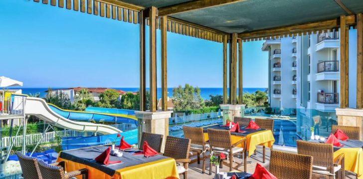 Jaukus viešbutis ROYAL ATLANTIS SPA AND RESORT, jūsų atostogoms