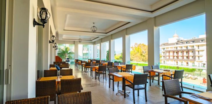 Tavo atostogos prasideda viešbutyje ROYAL ATLANTIS SPA AND RESORT