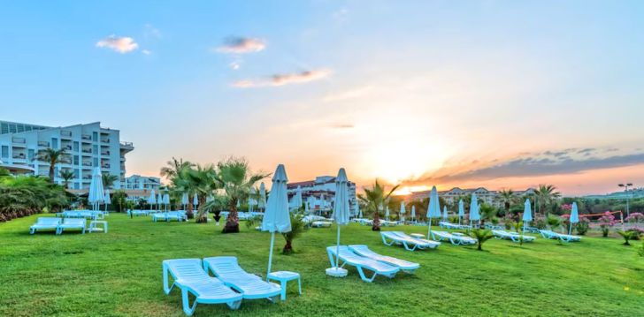 Patogus viešbutis jūsų kelionei – 5* ROYAL ATLANTIS SPA AND RESORT