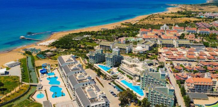 Tavęs laukia poilsis Turkija įsikūrusiame ROYAL ATLANTIS SPA AND RESORT