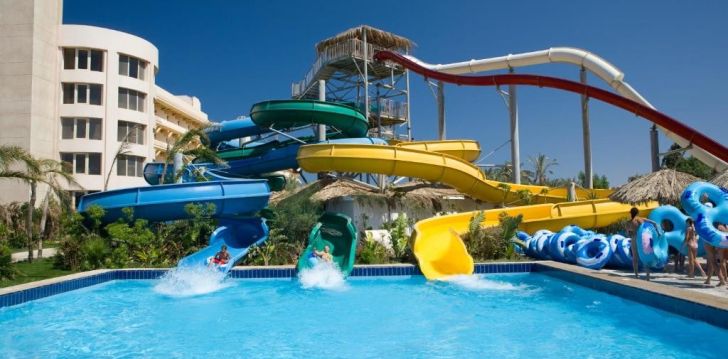Apsistokite SINDBAD CLUB viešbutyje už gerą kainą. 