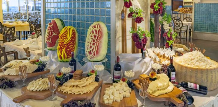 atostogos Turkija – apsistokite viešbutyje STARLIGHT RESORT HOTEL