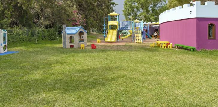 viešbutis STARLIGHT RESORT HOTEL įsikūręs Turkija. 