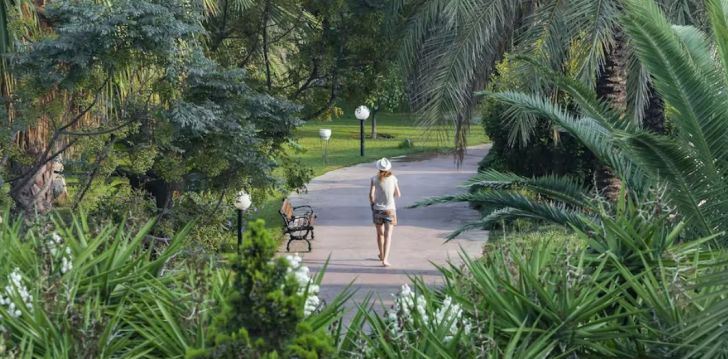 nepraleisk progos pailsėti už gerą kainą - viešbutyje STARLIGHT RESORT HOTEL