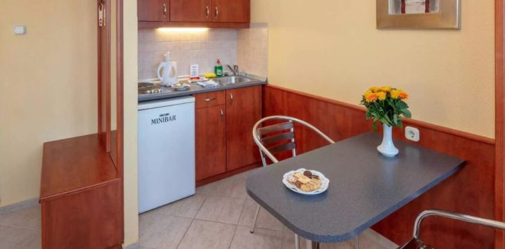 patogus viešbutis jūsų kelionei – 3* HOTEL CHARLES