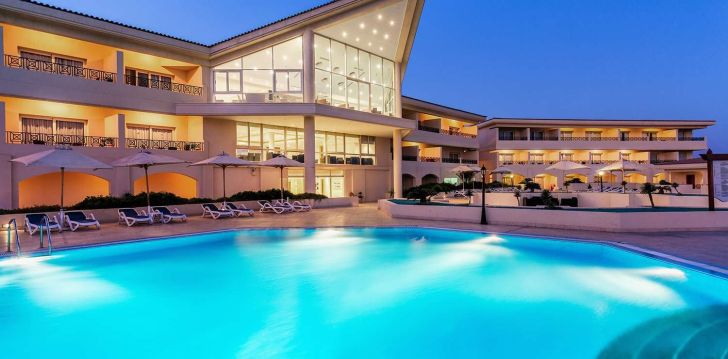 apsistokite CLEOPATRA LUXURY RESORT HURGHADA viešbutyje už gerą kainą.