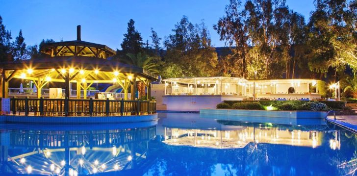 viešbutis GREEN BAY RESORT & SPA įsikūręs Turkija.