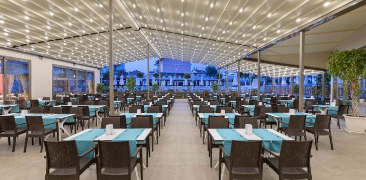 nepraleisk progos pailsėti už gerą kainą - viešbutyje SEASHELL VEGA HOTEL