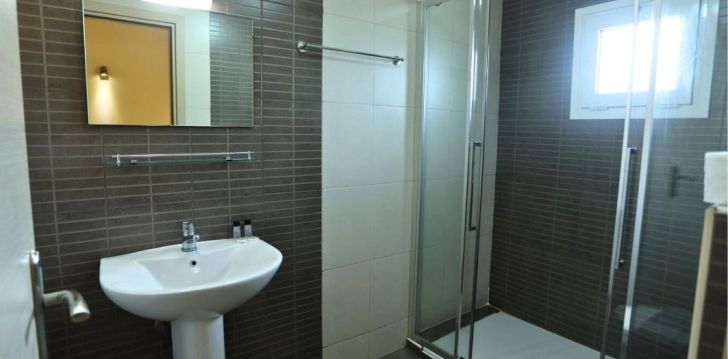 Atostogos jūra alsuojančioje Kretoje, 3* MARVIDA HOTEL NIRIIDES BEACH viešbutyje! 35