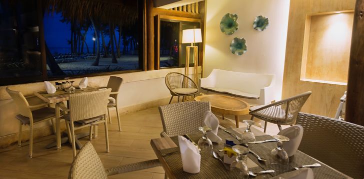 Apsistokite VISTA SOL PUNTA CANA BEACH RESORT & SPA viešbutyje už gerą kainą. 