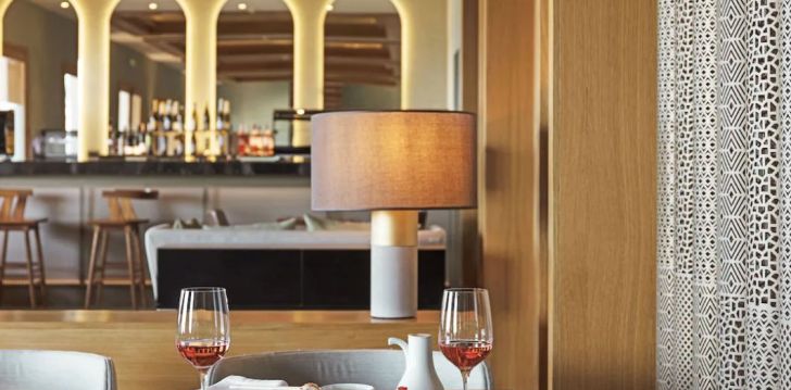 MITSIS RINELA BEACH RESORT & SPA - klientų vertinamas, kaip geras kainos ir kokybės santykis. 