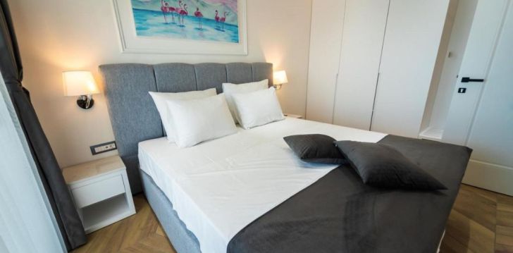 rinkitės viešbutį EXCLUSIVE HOTEL kelionei į Juodkalnija