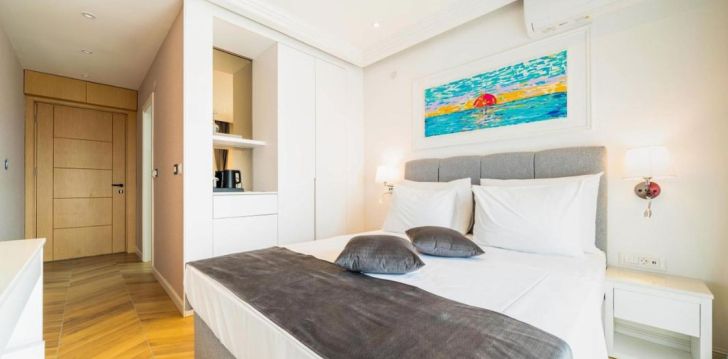 tavęs laukia poilsis Juodkalnija įsikūrusiame EXCLUSIVE HOTEL