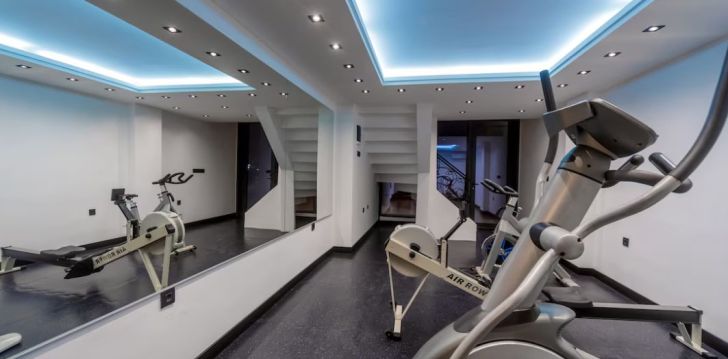 rinkitės viešbutį HOTEL AGAPE kelionei į Juodkalnija