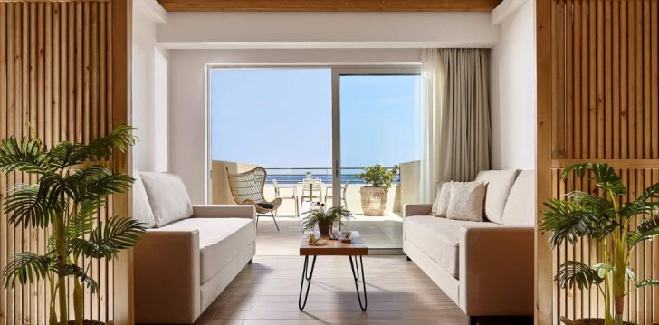 viešbutis BLUE MARINE RESORT & SPA įsikūręs Graikija.