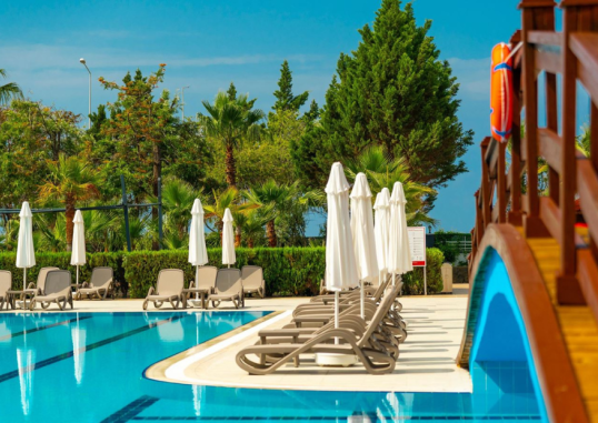 CASA FORA BEACH RESORT 3
