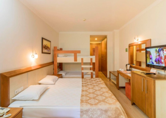 VICTORY RESORT 31