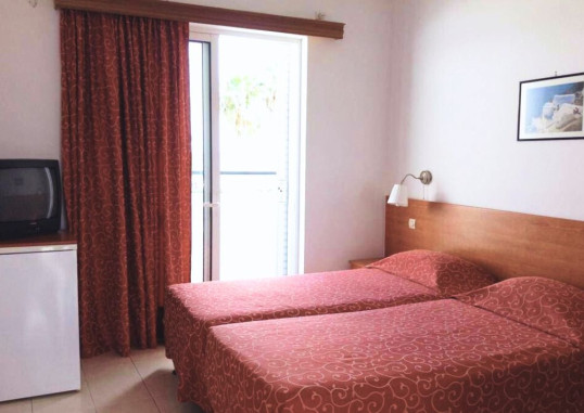 PYLEA BEACH HOTEL 17