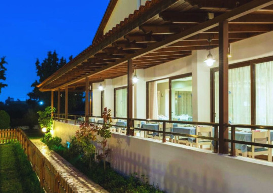 MATOULA BEACH HOTEL 11