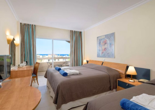SUN BEACH RESORT 49