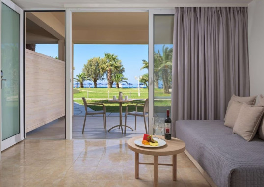 SUN BEACH RESORT 55