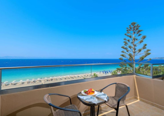 SUN BEACH RESORT 63