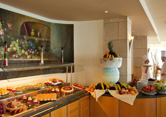 AMUS HOTEL & SPA 8