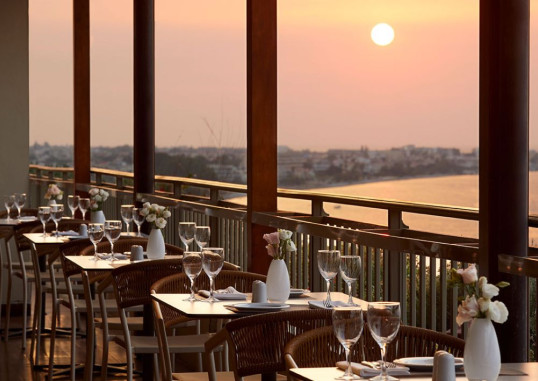 AMUS HOTEL & SPA 9