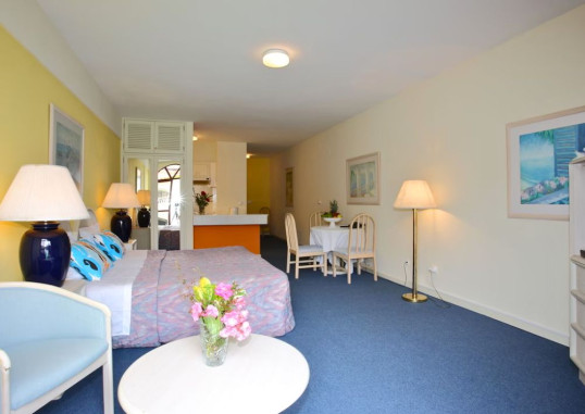 CANICO BAY 5