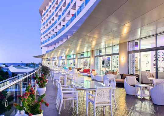 Q PREMIUM RESORT 5