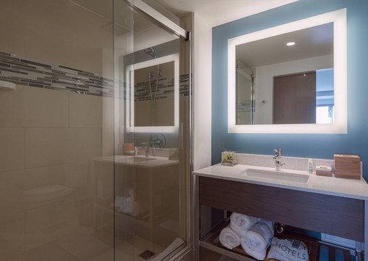 EVEN HOTEL BROOKLYN 9