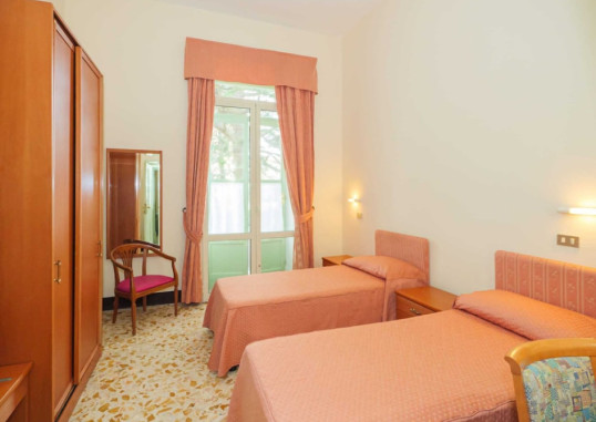 DELLE PALME 28