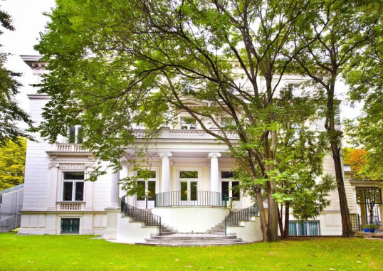 HOTEL & PALAIS STRUDLHOF 3