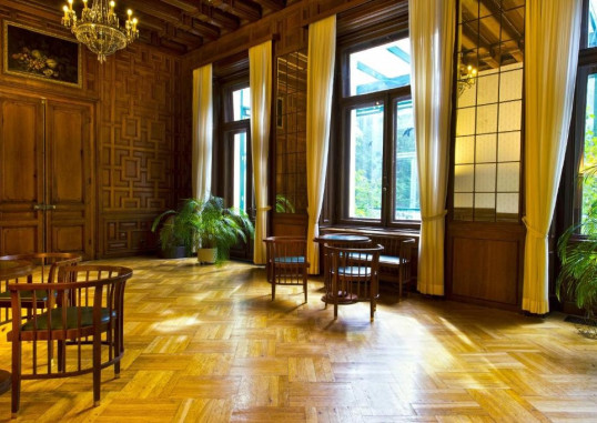 HOTEL & PALAIS STRUDLHOF 13