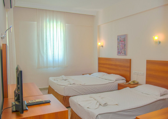 SOLIS BEACH HOTEL 11