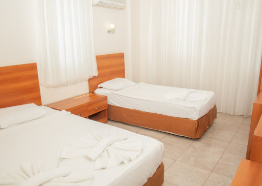 SOLIS BEACH HOTEL 12
