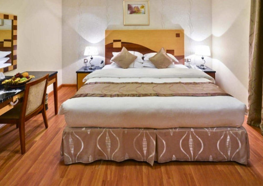 RENZ HOTEL 14